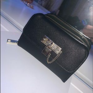 Black female wallet